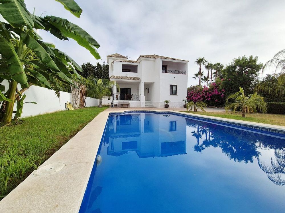 House | Resale in Guadalmina Baja in Guadalmina Baja, San Pedro de Alcántara, Costa del Sol - Main property photo