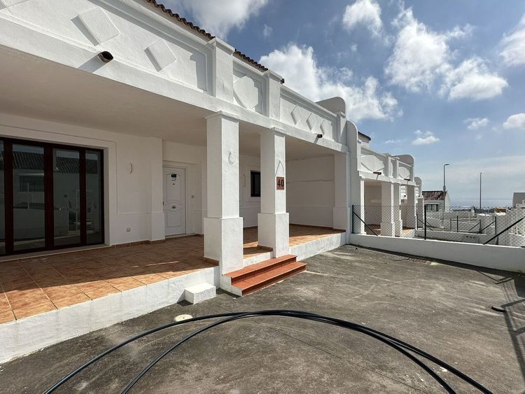 House | Resale in Doña Julia in Doña Julia, Costa del Sol - Photo 3