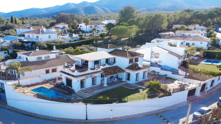 House | Resale in Alhaurín el Grande - Development photo 1