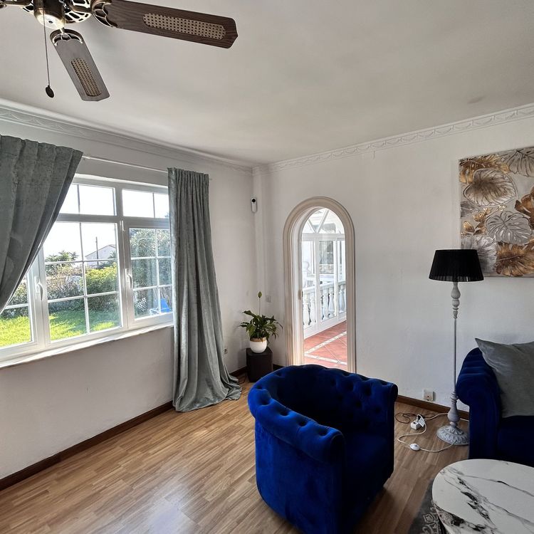 House | Resale in Estepona in Estepona, Costa del Sol - Photo 3