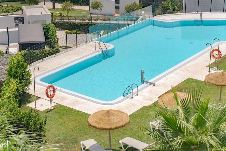 Apartment | Resale in Fuengirola in Fuengirola Others, Costa del Sol - Photo 4