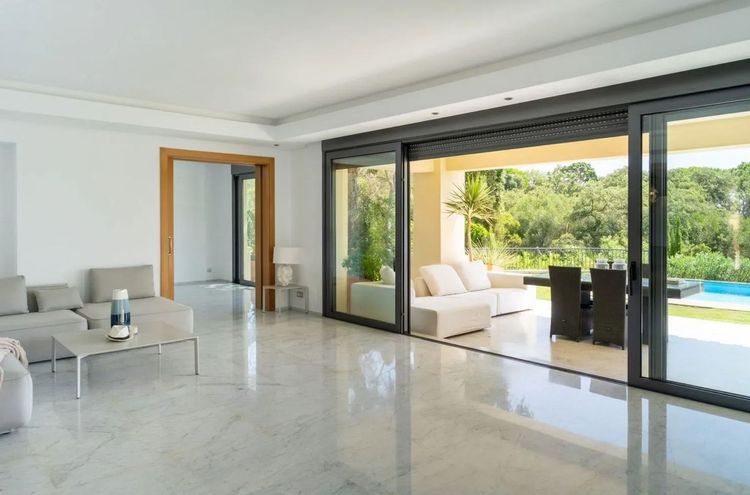 House | Resale in Sotogrande Alto in Sotogrande Alto, Costa del Sol - Photo 5