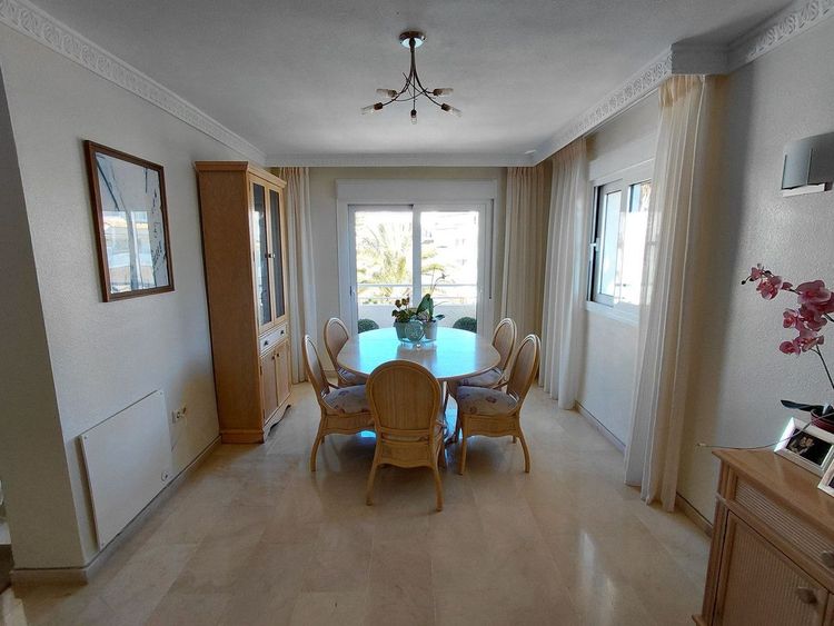 Penthouse | Resale in Marbesa in Marbesa, Costa del Sol - Photo 4