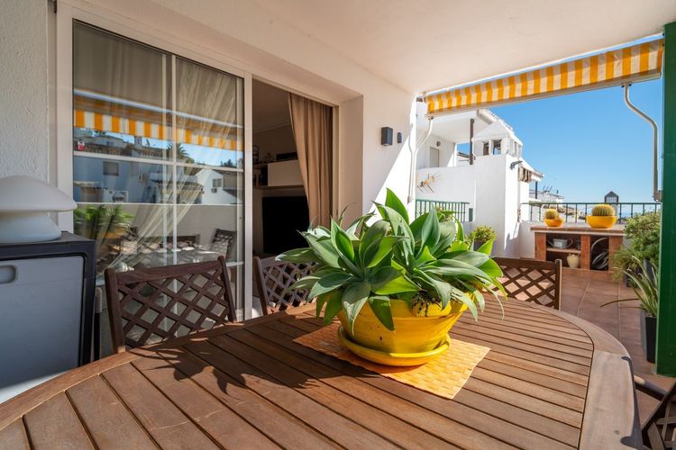Apartment | Resale in Benalmadena in Benalmadena Others, Costa del Sol - Photo 4