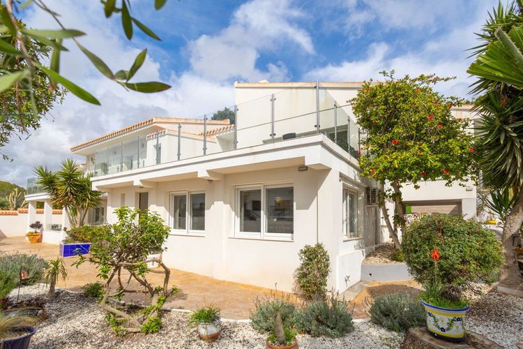 House | Resale in Campoamor in Campoamor, Costa Blanca - Photo 4