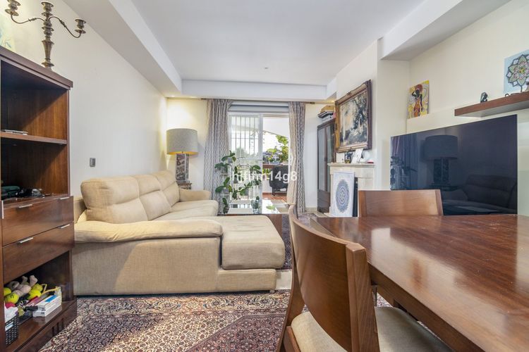 Apartment | Resale in Nueva Andalucía in Nueva Andalucía, Costa del Sol - Photo 4