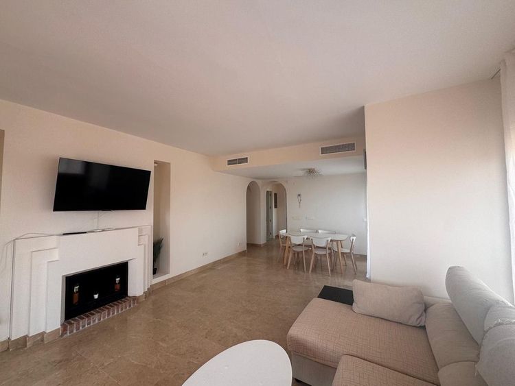 Penthouse | Resale in Manilva in Manilva Others, Costa del Sol - Photo 5