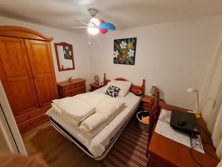 House | Resale in Tolox in Tolox, Costa del Sol - Photo 4
