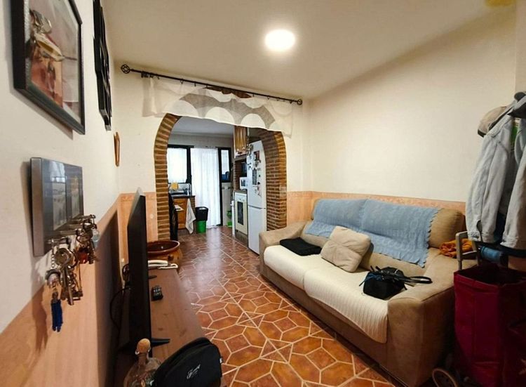 Apartment | Resale in Estepona in Estepona, Costa del Sol - Photo 3