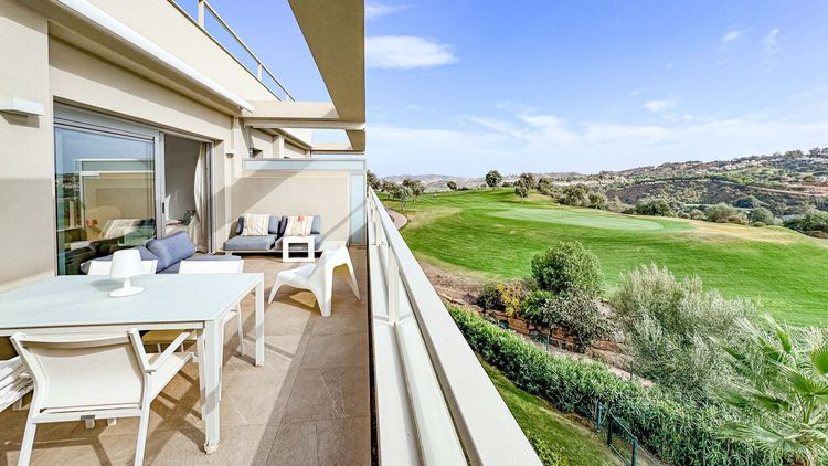 Apartment | Resale in La Cala Golf in La Cala Golf, Costa del Sol - Photo 2