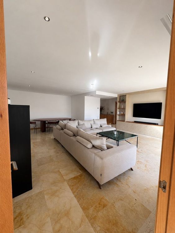 Apartment | Resale in Altos de los Monteros in Altos de los Monteros, Costa del Sol - Photo 4