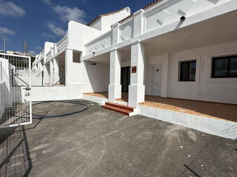 House | Resale in Doña Julia in Doña Julia, Costa del Sol - Main property photo