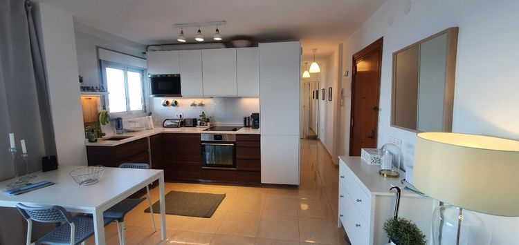Apartment | Resale in Fuengirola in Fuengirola Others, Costa del Sol - Photo 3