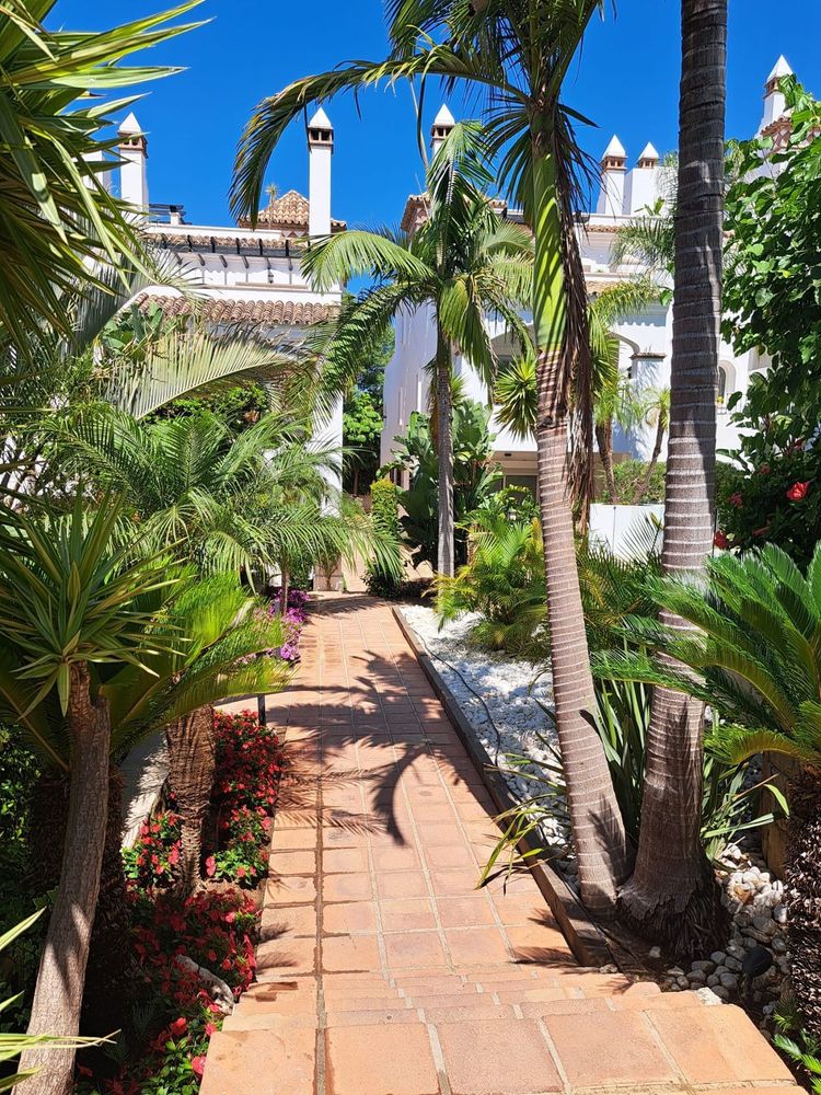 Apartment | Resale in Marbella in Marbella Others, Costa del Sol - Main property photo