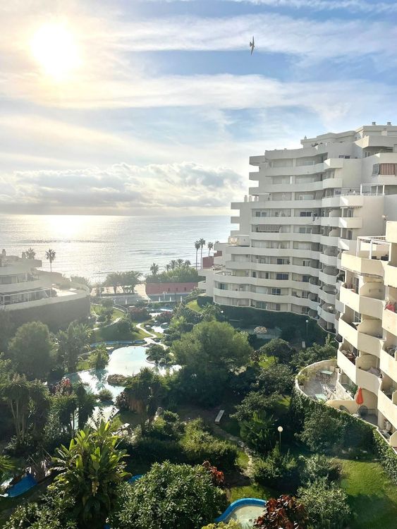 Apartment | Resale in Benalmadena Costa in Benalmadena Costa, Costa del Sol - Photo 5