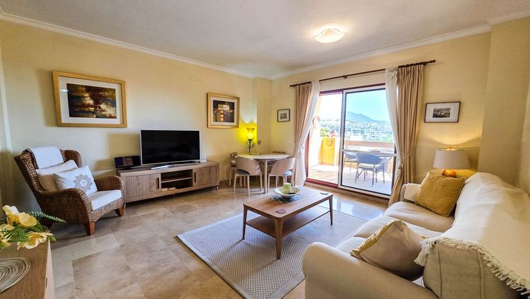 Apartment | Resale in Manilva in Manilva Others, Costa del Sol - Photo 2