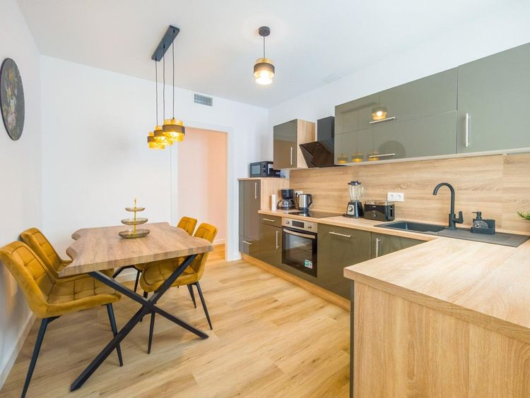 Apartment | Resale in Playa Del Cura in Playa Del Cura, Costa Blanca - Photo 5