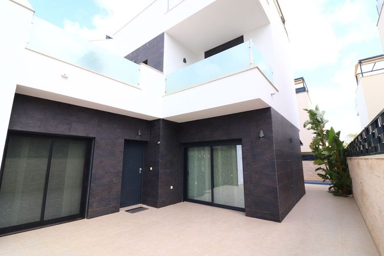 House | Resale in Benijofar in Benijofar, Costa Blanca - Photo 5