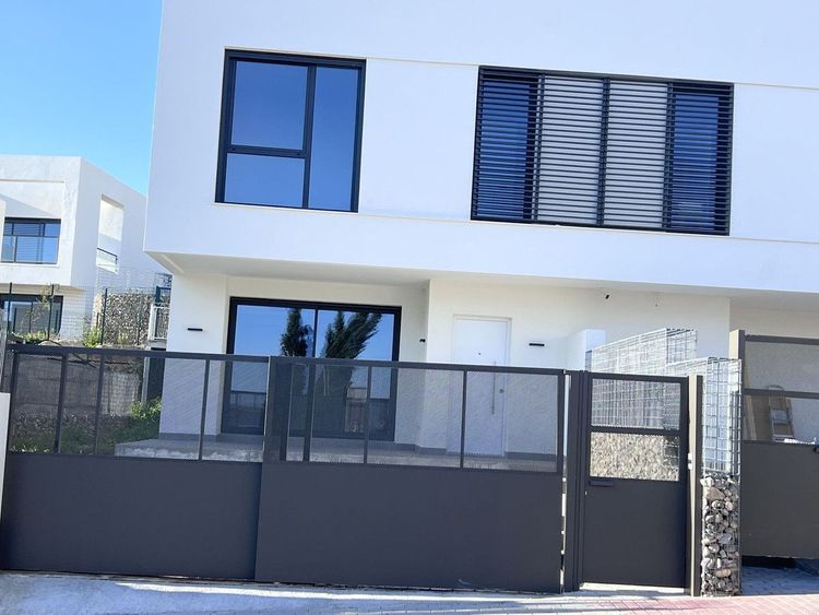 House | Resale in Riviera del Sol in Riviera del Sol, Costa del Sol - Photo 2