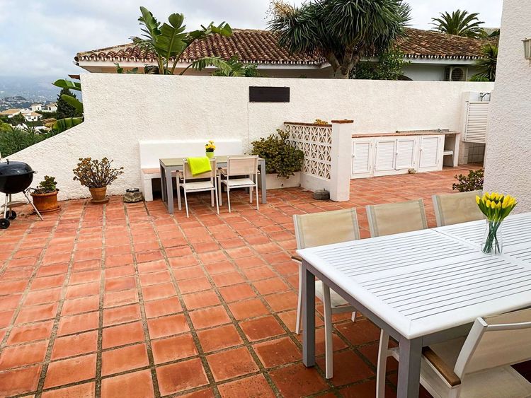 House | Resale in Mijas in Mijas, Costa del Sol - Photo 5