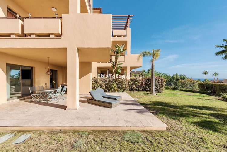 Apartment | Resale in Benahavís - Development photo 1