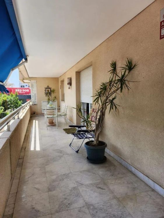 Apartment | Resale in Puerto Banús in Puerto Banús, Costa del Sol - Photo 2