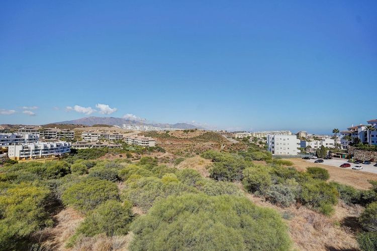 Penthouse | Resale in Miraflores in Miraflores, Costa del Sol - Photo 5