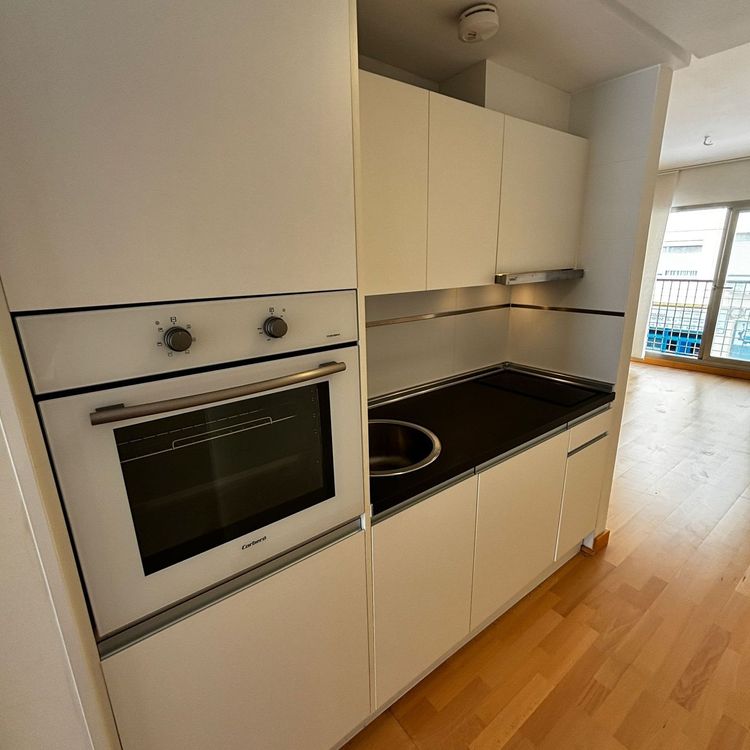 Apartment | Resale in Málaga Centro in Málaga Centro, Costa del Sol - Photo 3