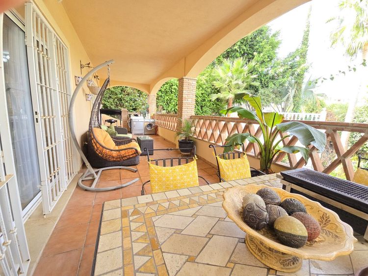 House | Resale in Riviera del Sol - Development photo 1