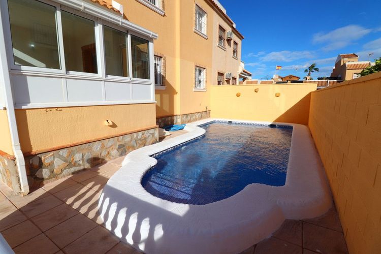 House | Resale in Ciudad Quesada in Ciudad Quesada, Costa Blanca - Photo 2