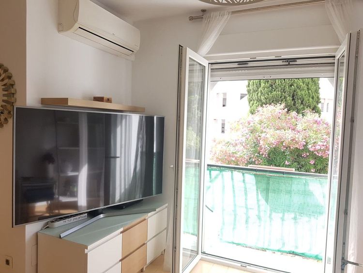 Apartment | Resale in Torreblanca in Torreblanca, Costa del Sol - Photo 4