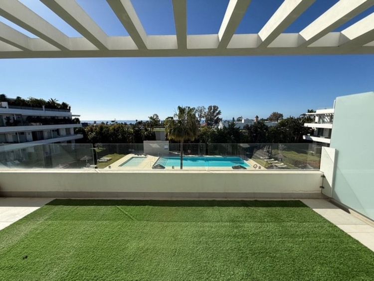 Penthouse | Resale in New Golden Mile - Development photo 1