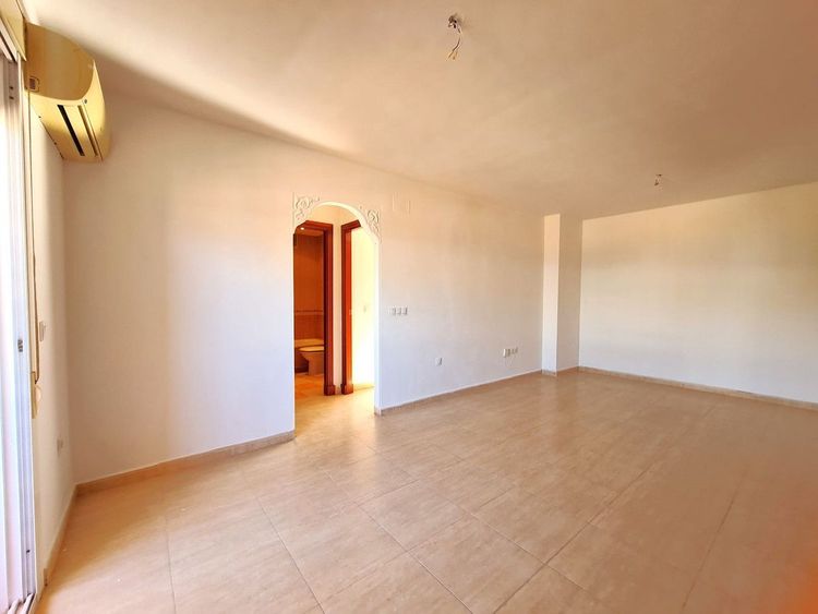 Apartment | Resale in Manilva in Manilva Others, Costa del Sol - Photo 4