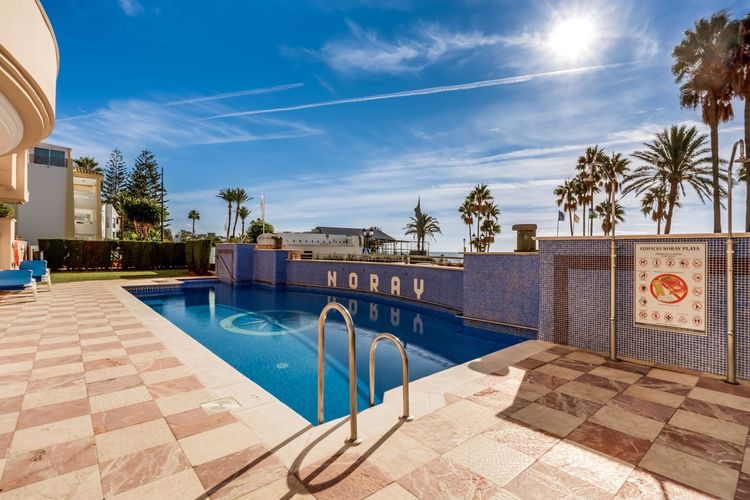Apartment | Resale in San Pedro de Alcántara in San Pedro de Alcántara Others, Costa del Sol - Photo 3