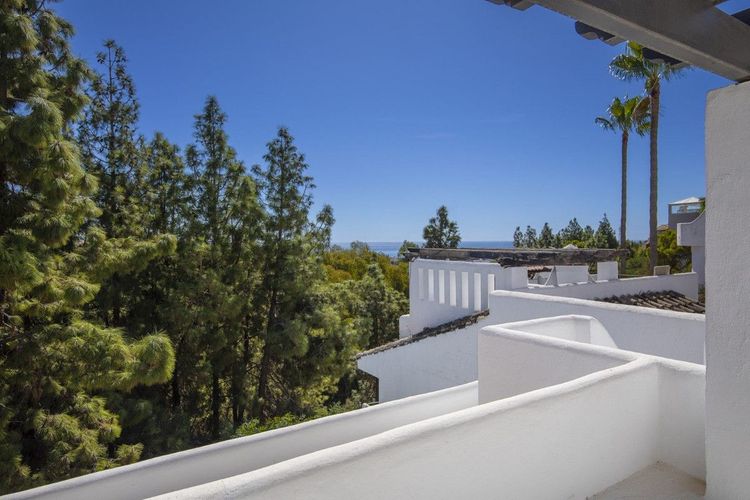 House | Resale in Mijas in Mijas Others, Costa del Sol - Photo 3