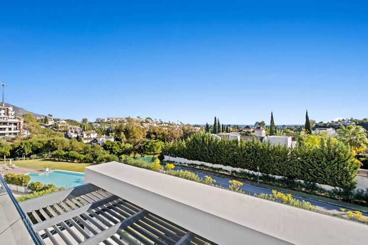 Apartment | Resale in La Quinta in La Quinta, Costa del Sol - Photo 5