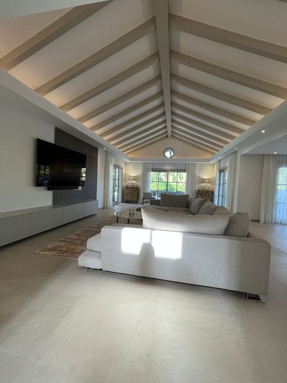 House | Resale in Nueva Andalucía - Development photo 1