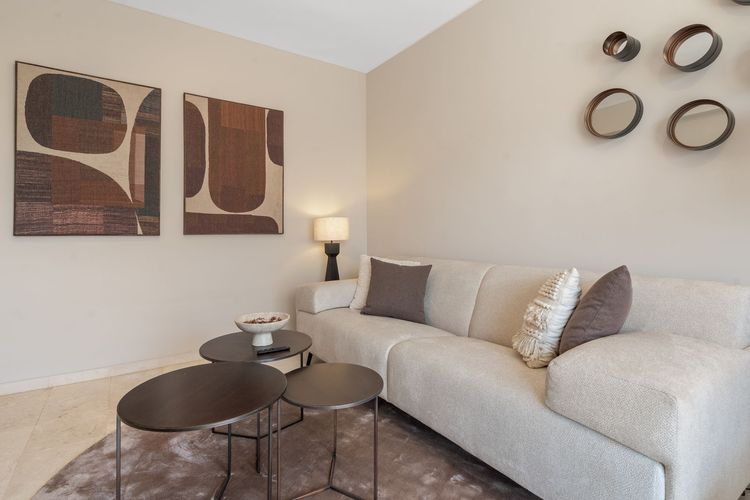 Apartment | Resale in Estepona in Estepona, Costa del Sol - Photo 4