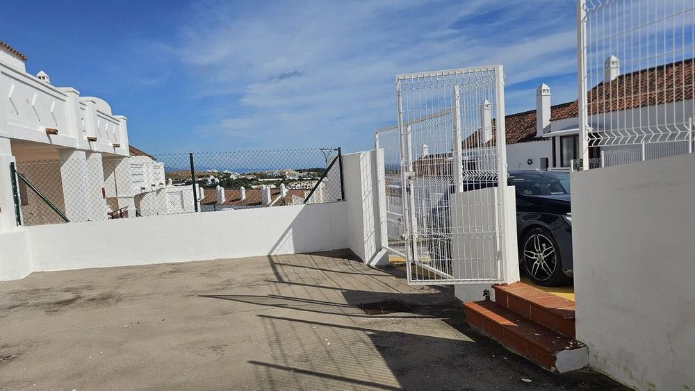 House | Resale in Doña Julia in Doña Julia, Costa del Sol - Main property photo