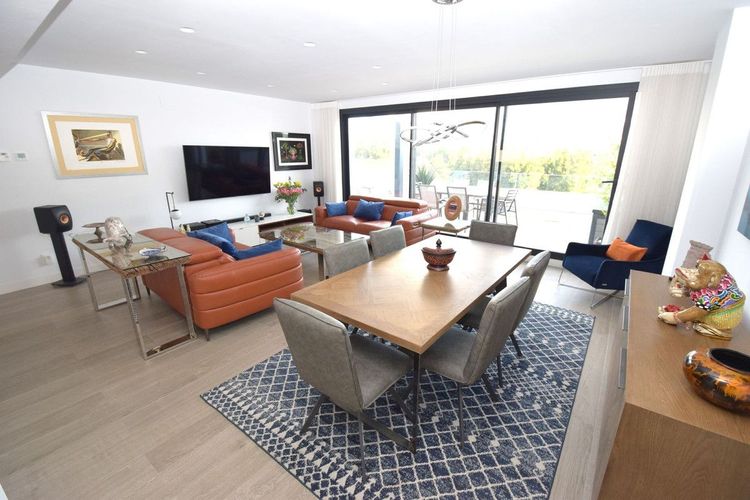 Apartment | Resale in La Cala de Mijas in La Cala de Mijas, Costa del Sol - Photo 2