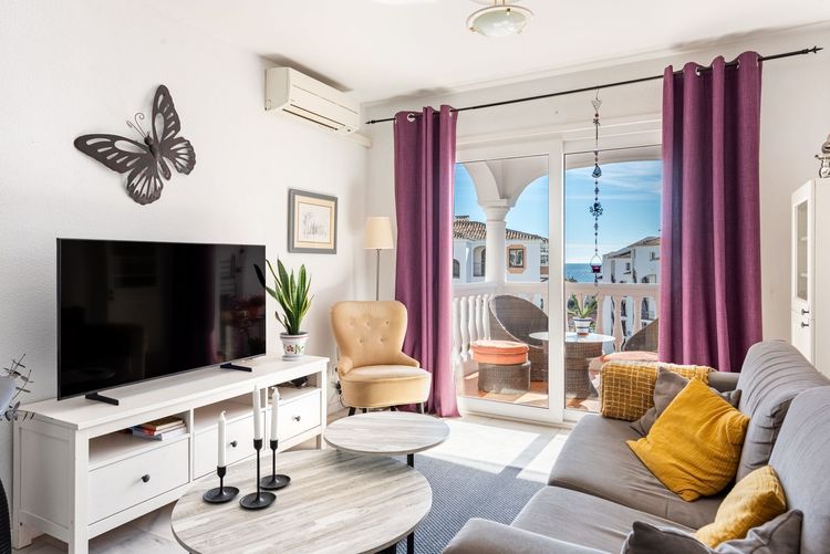 Apartment | Resale in Riviera del Sol in Riviera del Sol, Costa del Sol - Photo 5