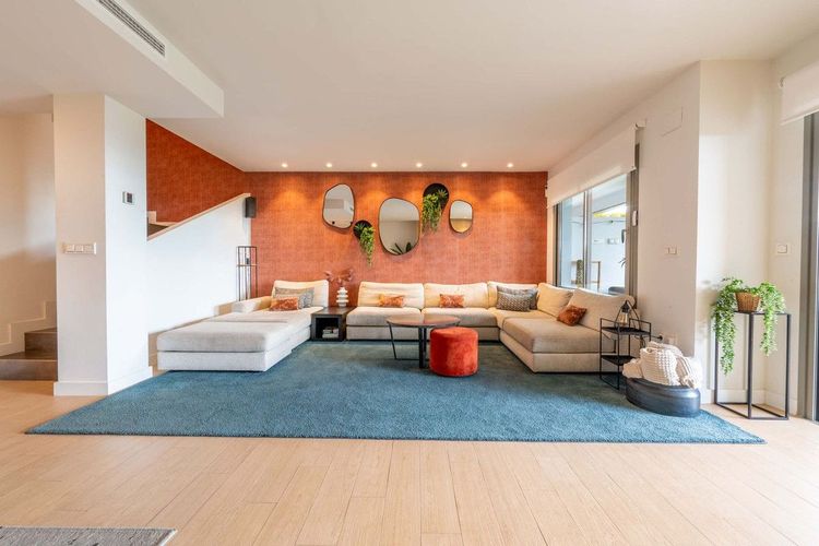 House | Resale in Calahonda in Calahonda, Costa del Sol - Photo 4