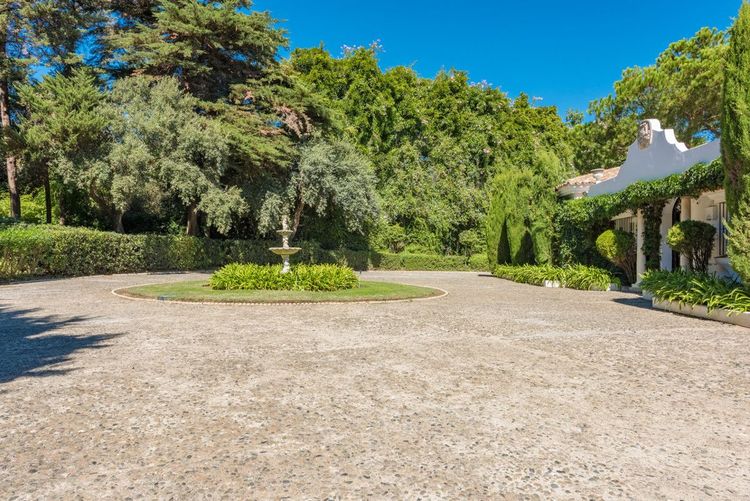 House | Resale in Sotogrande Alto in Sotogrande Alto, Sotogrande, Costa del Sol - Photo 5
