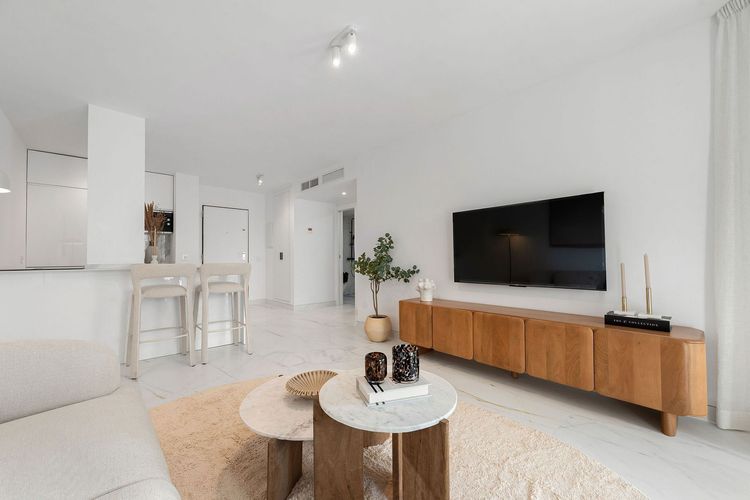 Apartment | Resale in Marbella in Marbella Others, Costa del Sol - Photo 4