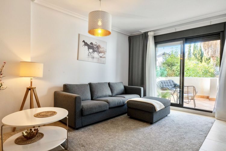 Apartment | Resale in Selwo in Selwo, Costa del Sol - Photo 4