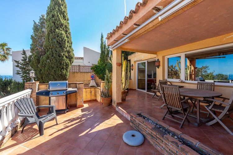 House | Resale in Benalmadena in Benalmadena Others, Costa del Sol - Photo 3