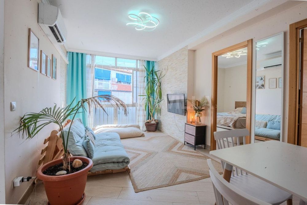 Apartment | Resale in Fuengirola in Fuengirola Others, Costa del Sol - Main property photo
