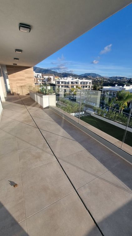 Apartment | Resale in Atalaya in Atalaya, Costa del Sol - Photo 5