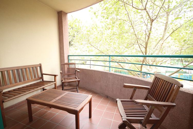Apartment | Resale in Marbella in Marbella Others, Costa del Sol - Photo 5