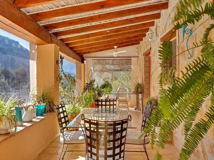 House | Resale in Castell de Castells in Costa Blanca - Photo 2